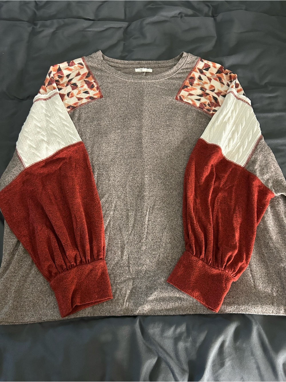 Maurices Heather Gray Pullover Top